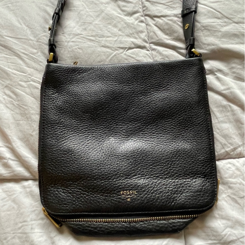Fossil crossbody bag